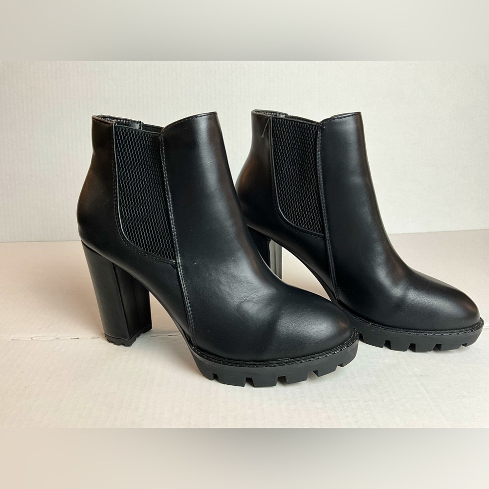 Black Ankle Bootie